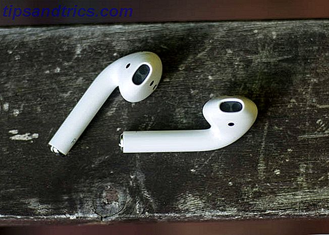 Apple AirPods Review airpod loose2