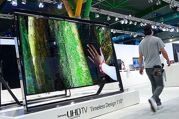 Una nueva característica en los últimos televisores inteligentes de Samsung ha puesto al gigante coreano en un poco de agua caliente.  Resulta que han estado escuchando todo lo que has estado diciendo ...