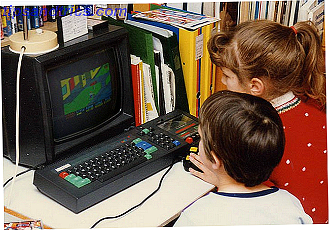 Barn på datamaskin