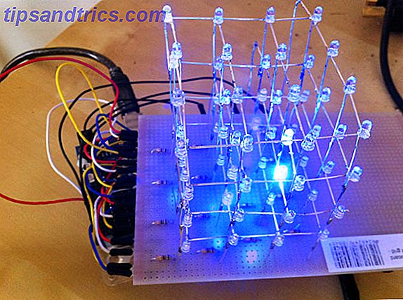 Sådan laver du en pulserende Arduino LED-terning, der ligner den kom fra fremtiden 4x4x4 ledet terning færdig