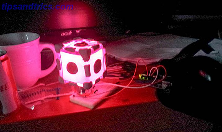 Hvordan man opbygger en Companion Cube Mood Lampe (For Absolut Arduino Beginners) Diy Companion Cube Color Wirl