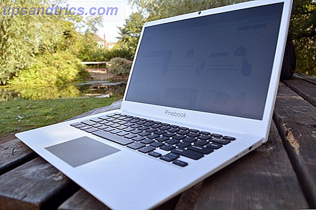 Pinebook 64 Review: $ 100 Laptop, der nicht schrecklich ist muo Hardware Pinebook Tisch