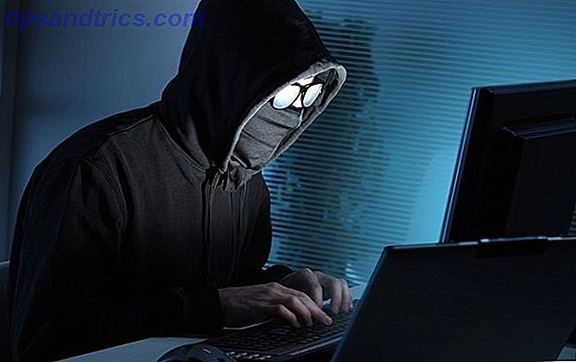 anonymer Hacker auf Laptop
