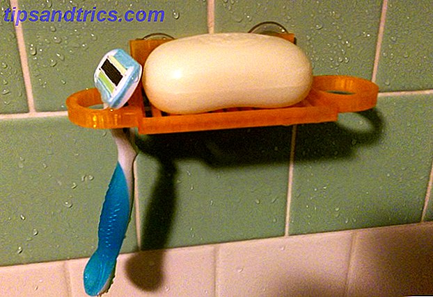 3D-printing-bruikbare-at-home-zuignap gemonteerde-soap-dish
