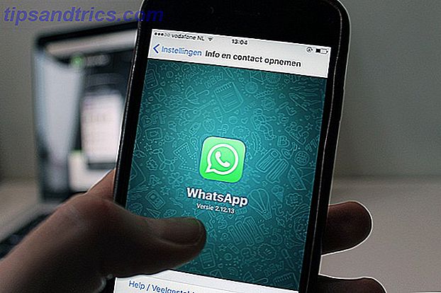 Mengden personer som bruker WhatsApp foreslår at mange mennesker finner det trygt, eller trygt nok.  Men hva skal du vite om WhatsApps sikkerhet?