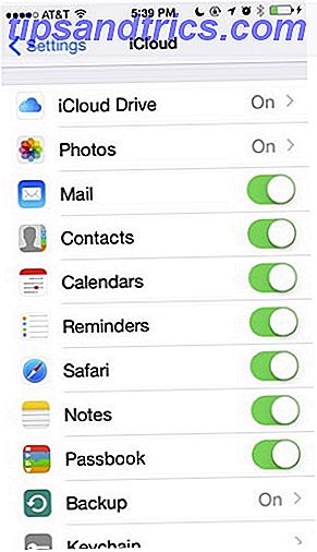 Configuração do iCloud Drive em uma captura de tela do iPhone